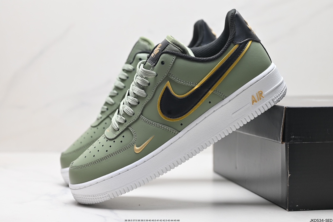 Nike Air Force 1 Shoes